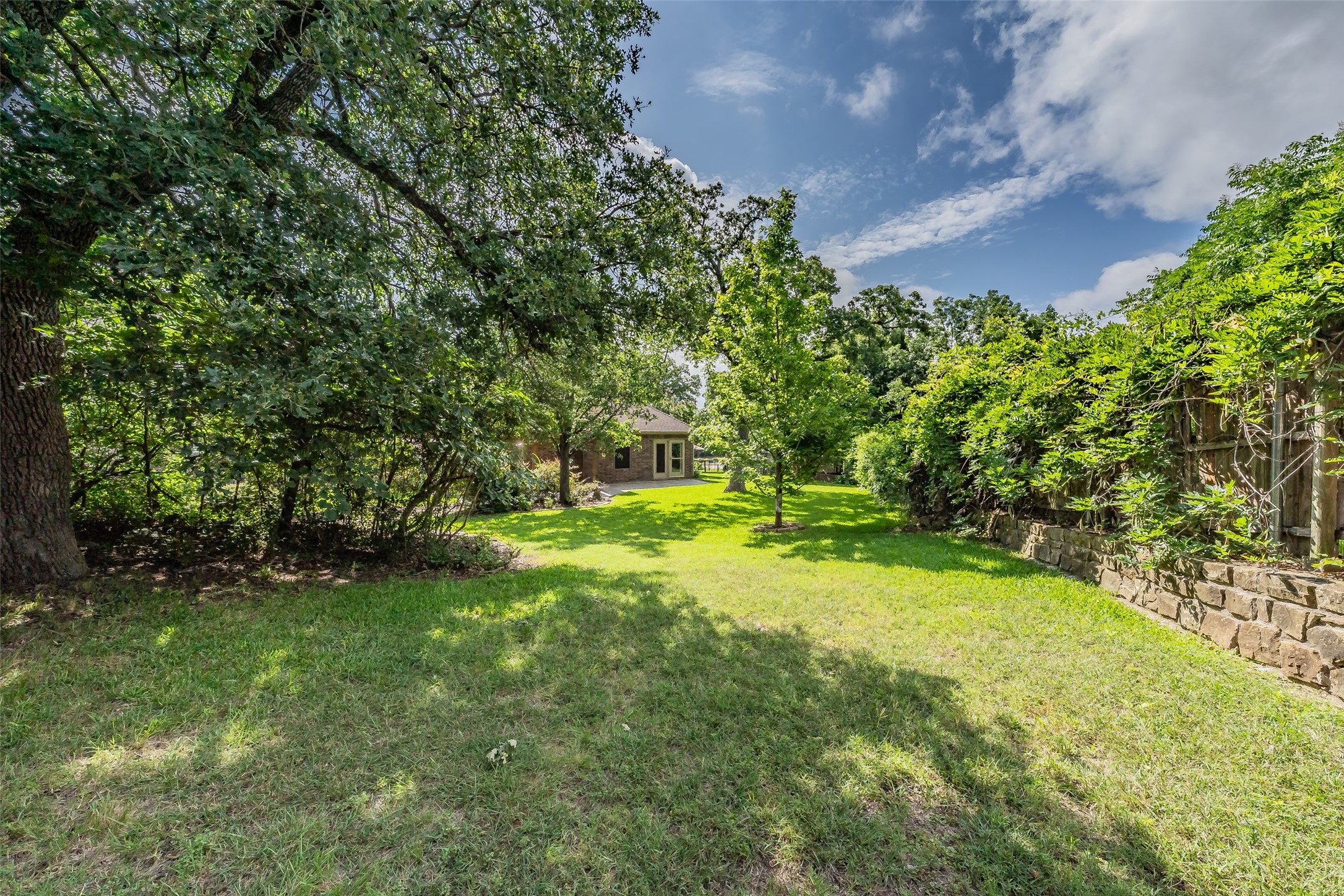 2728 Park Place Burleson TX 76028