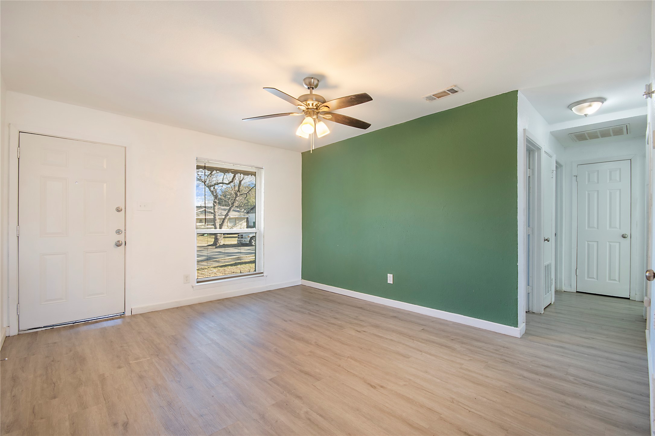 2425 Avis Street Mesquite TX 75149