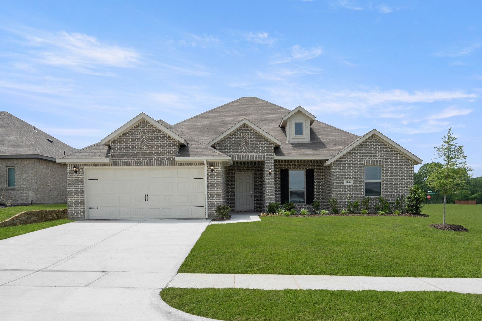 1176 Oak Spring Drive Burleson TX 76028