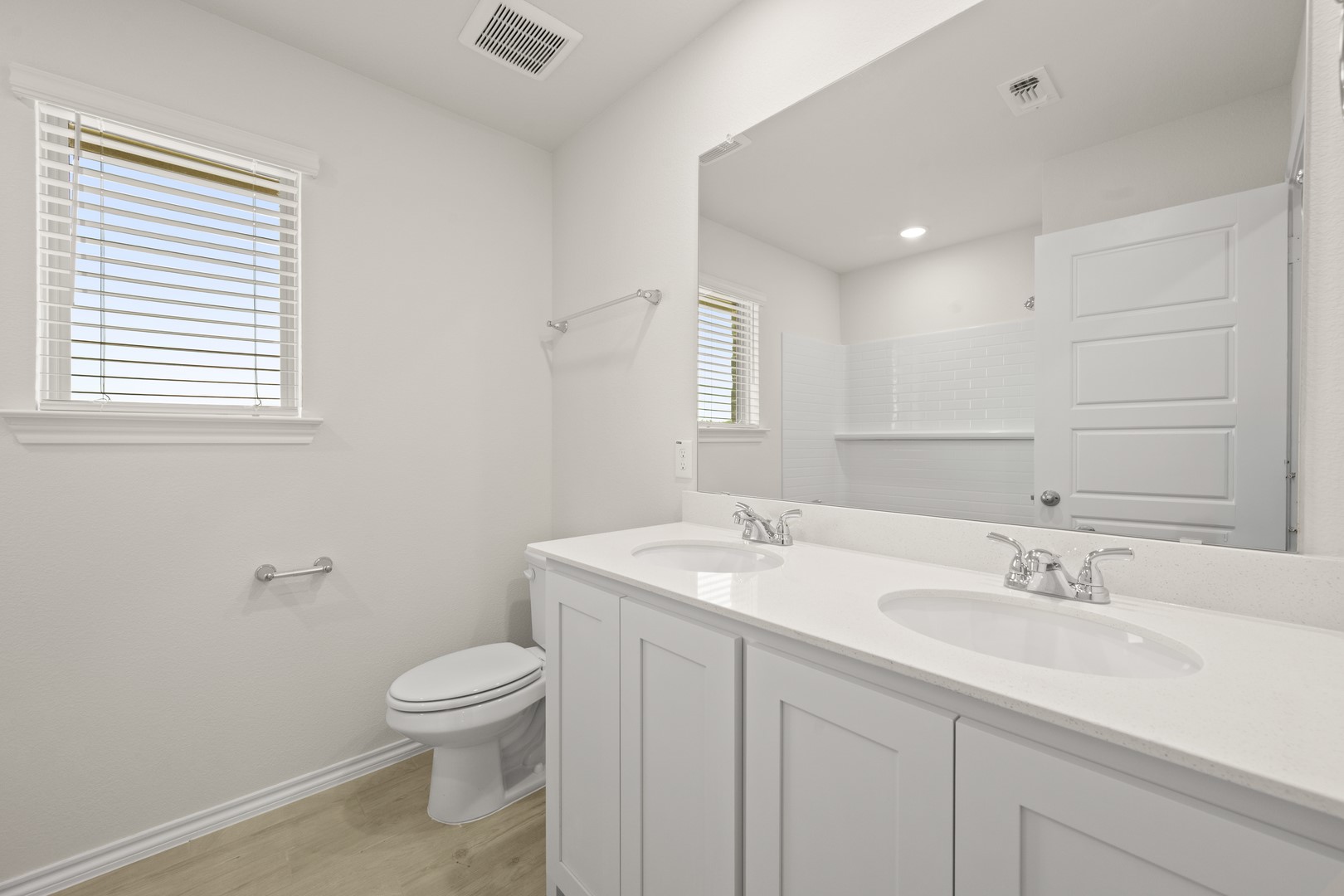 1176 Oak Spring Drive Burleson TX 76028