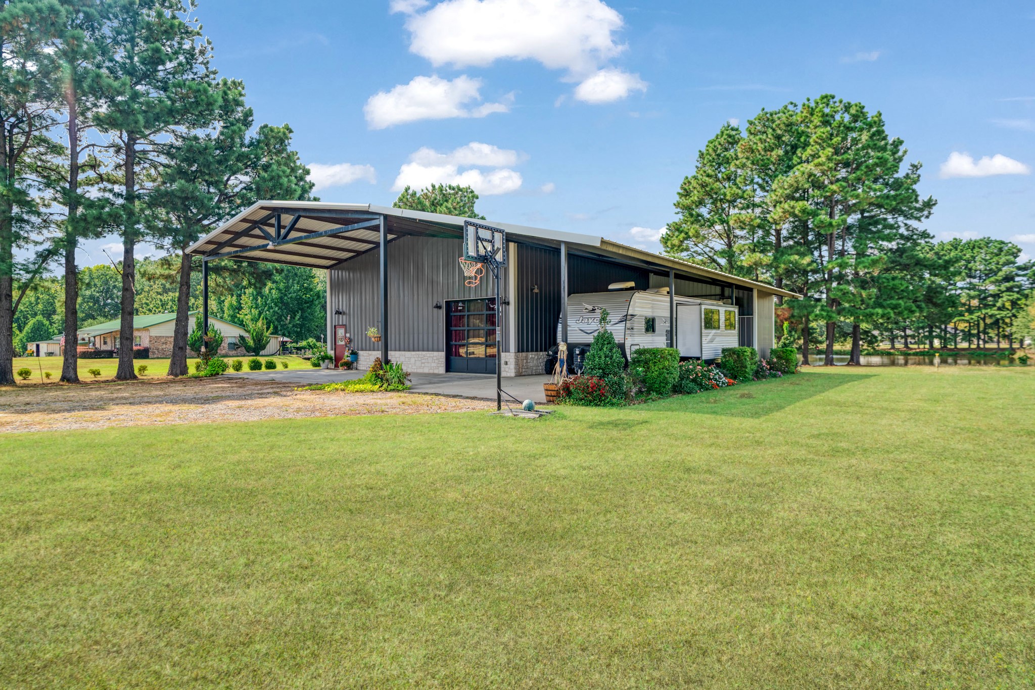 206 Laramie Lake Drive Powderly TX 75473