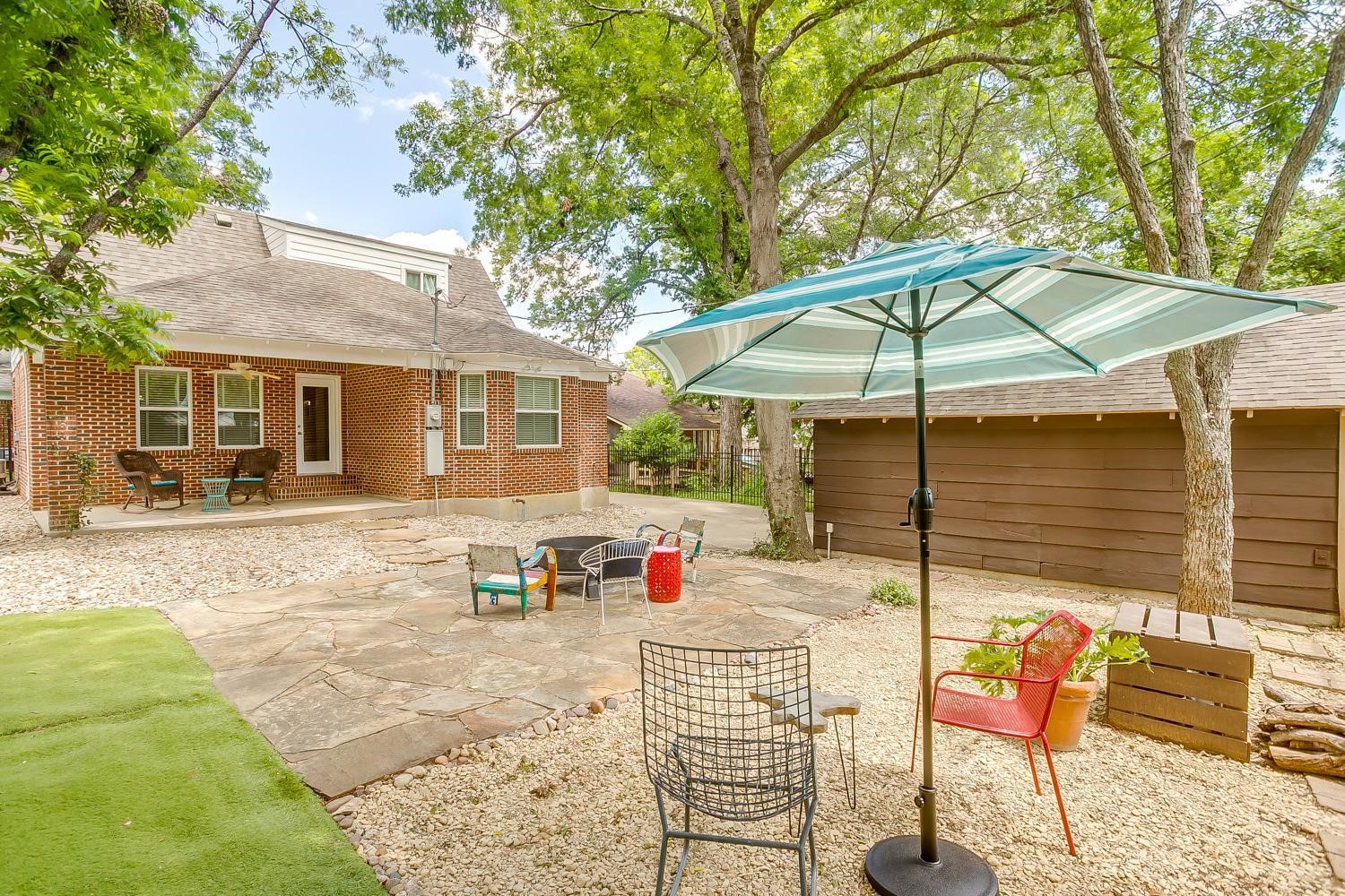 2204 Ashland Avenue Fort Worth TX 76107