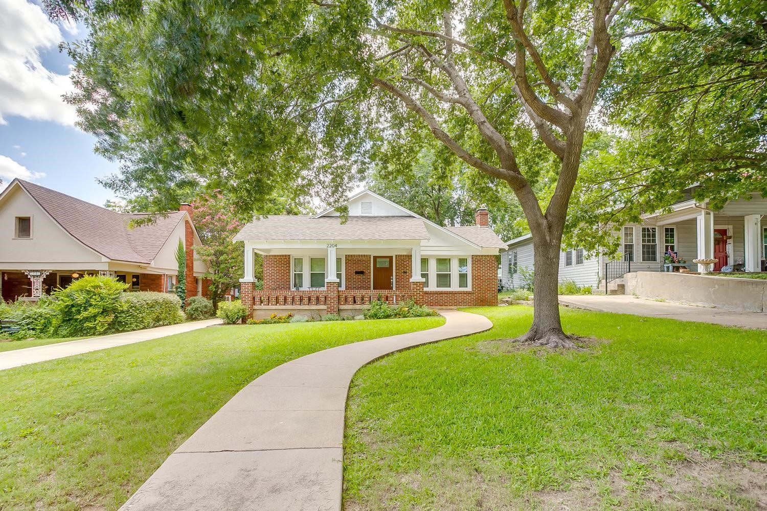 2204 Ashland Avenue Fort Worth TX 76107