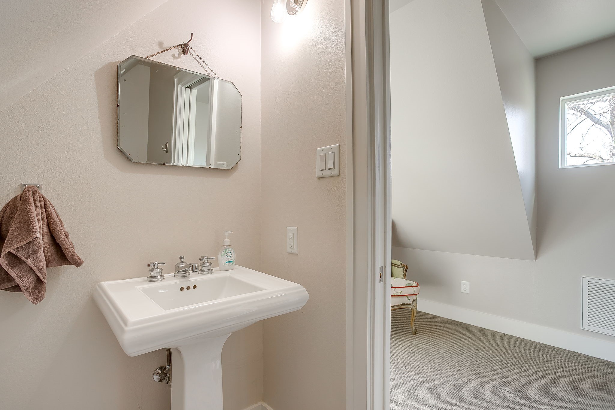 2204 Ashland Avenue Fort Worth TX 76107