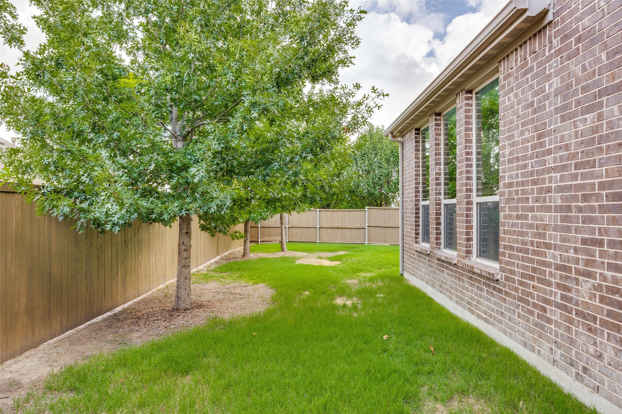 17617 Crabapple Court Dallas TX 75252