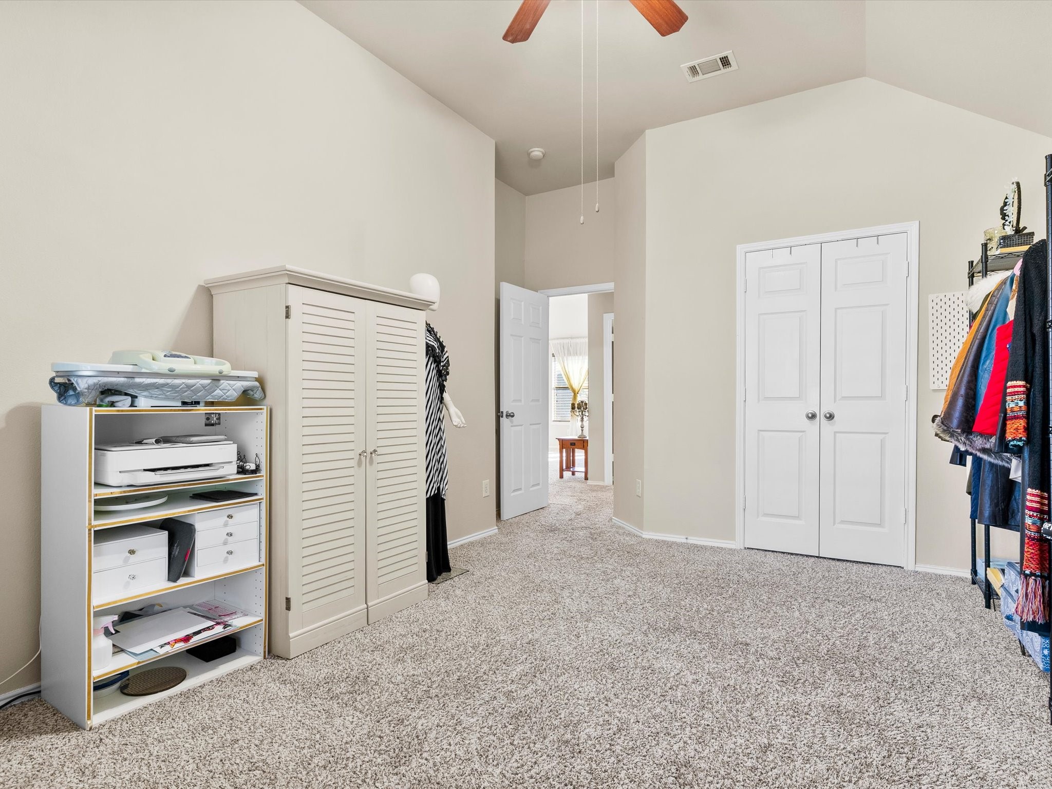 5556 Nacogdoches Trail Grand Prairie TX 75052