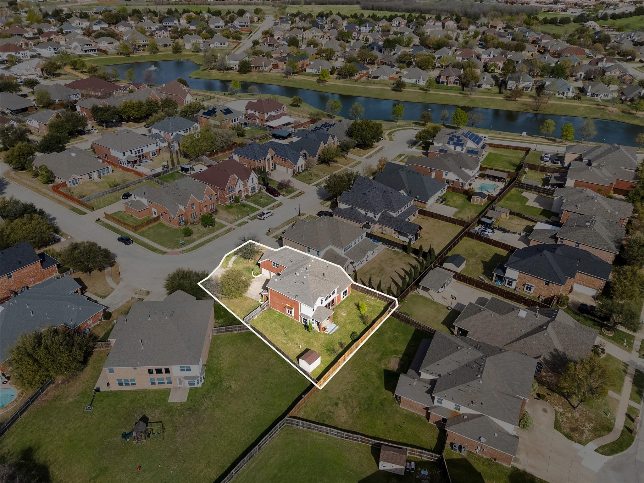 5556 Nacogdoches Trail Grand Prairie TX 75052