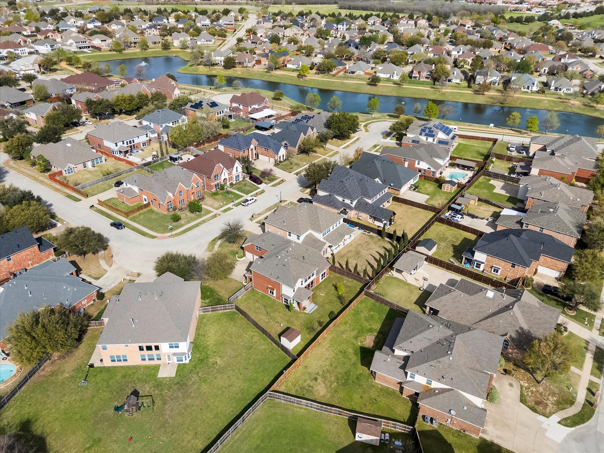 5556 Nacogdoches Trail Grand Prairie TX 75052