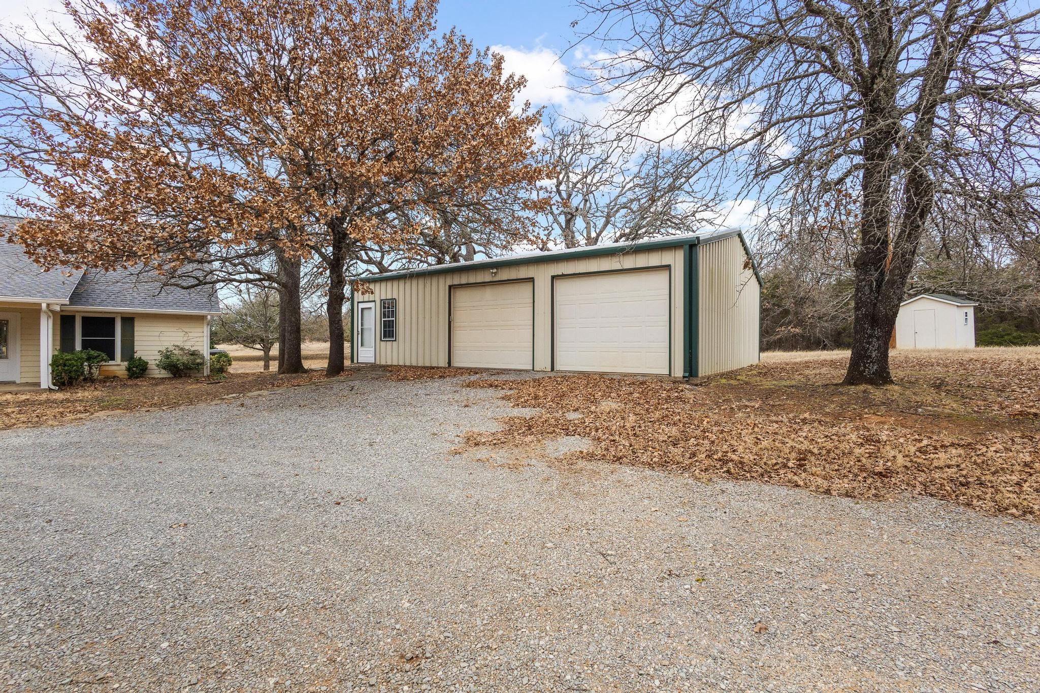 265 Cooks Corner Road Pottsboro TX 75076