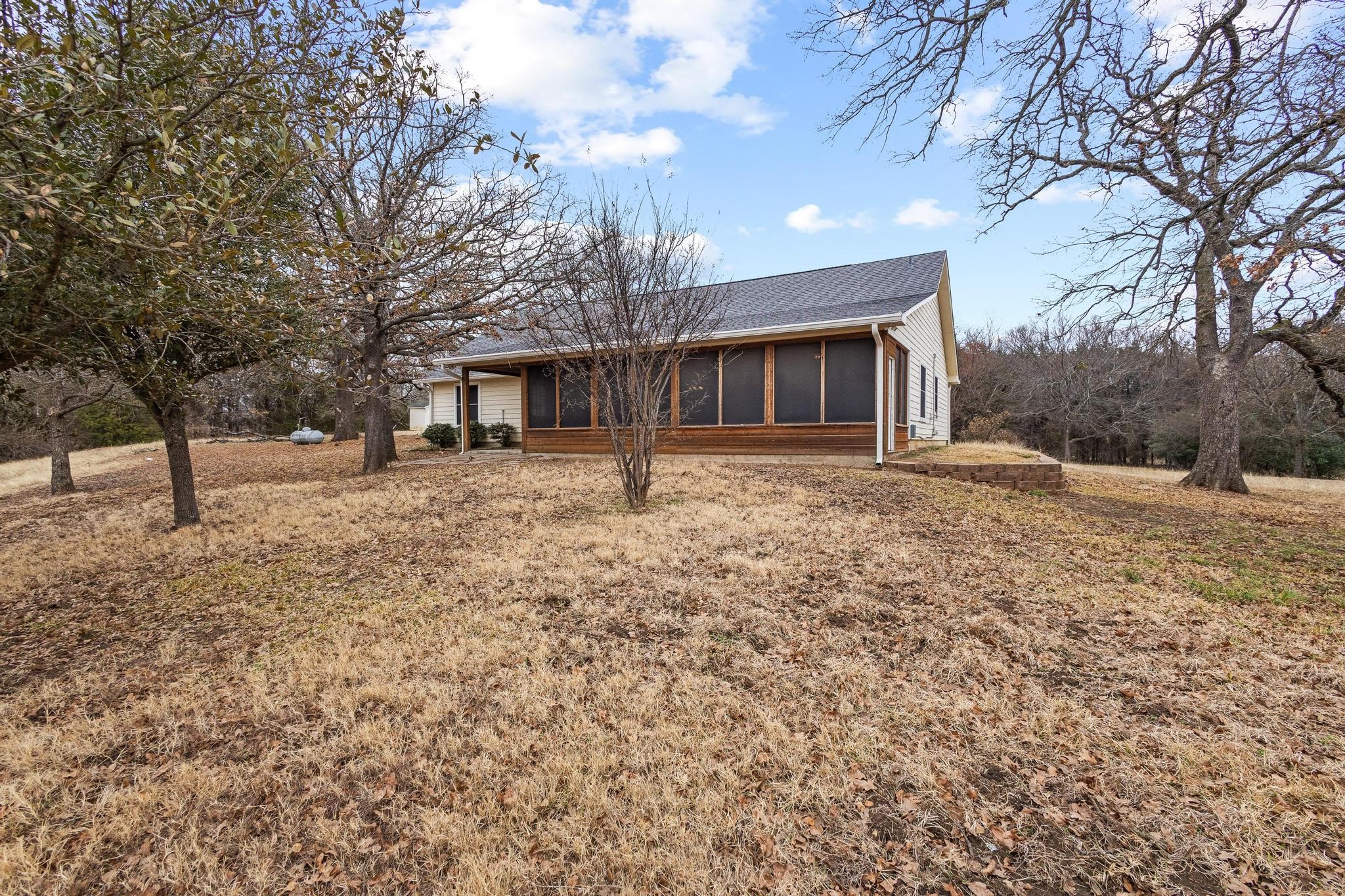 265 Cooks Corner Road Pottsboro TX 75076
