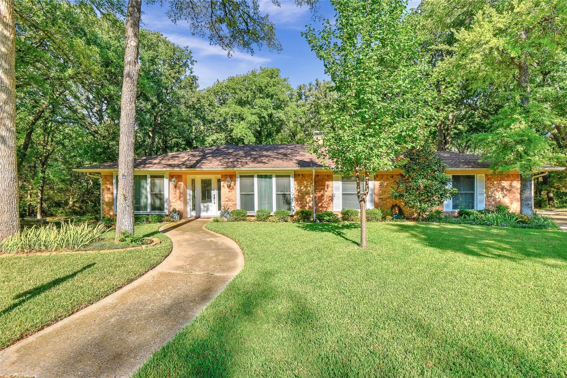 2608 Nantucket Drive Sherman TX 75092