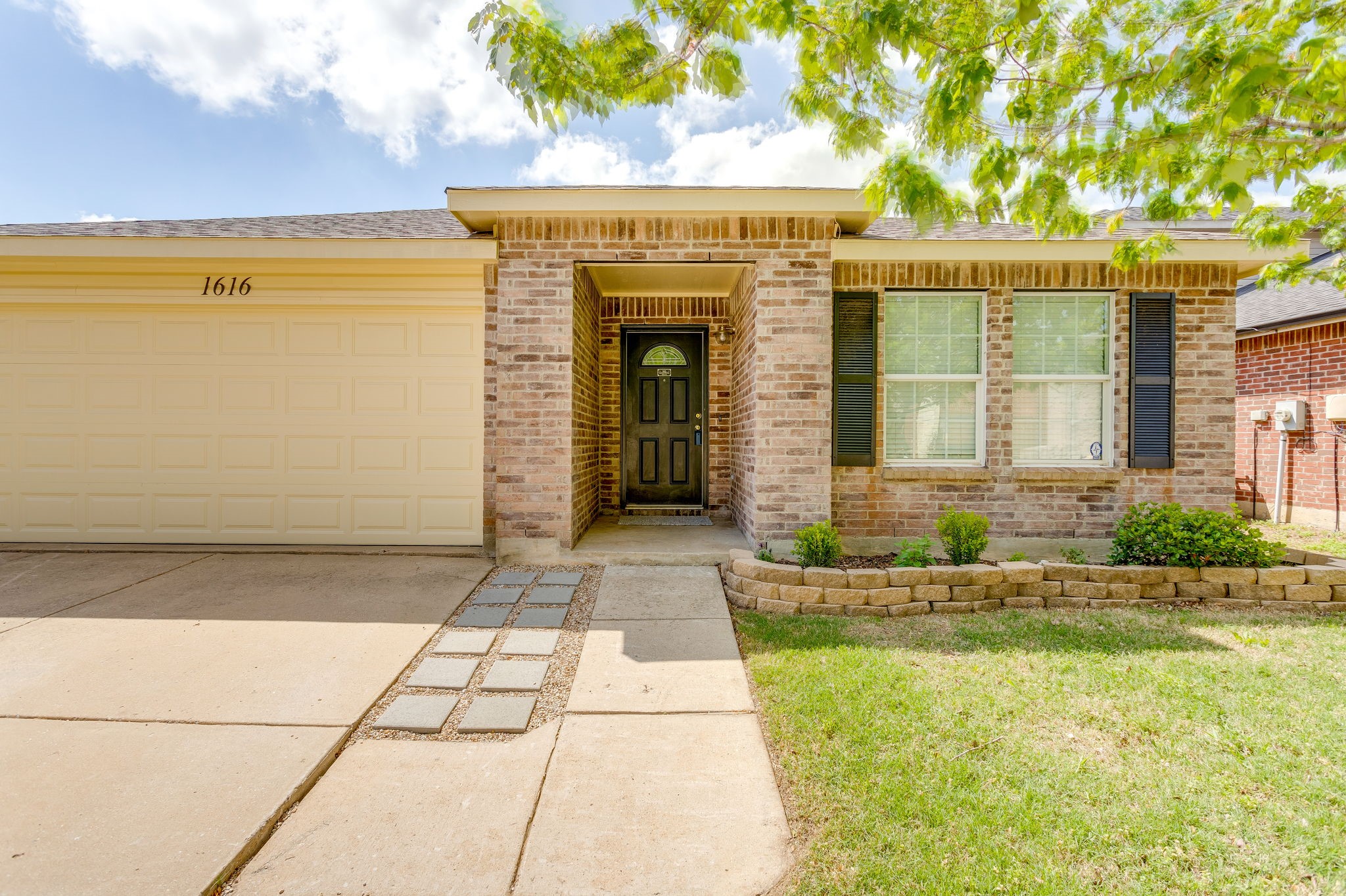 1616 Diamond Lake Trail Fort Worth TX 76247