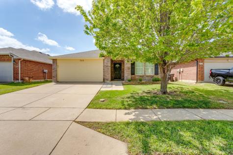 1616 Diamond Lake Trail Fort Worth TX 76247