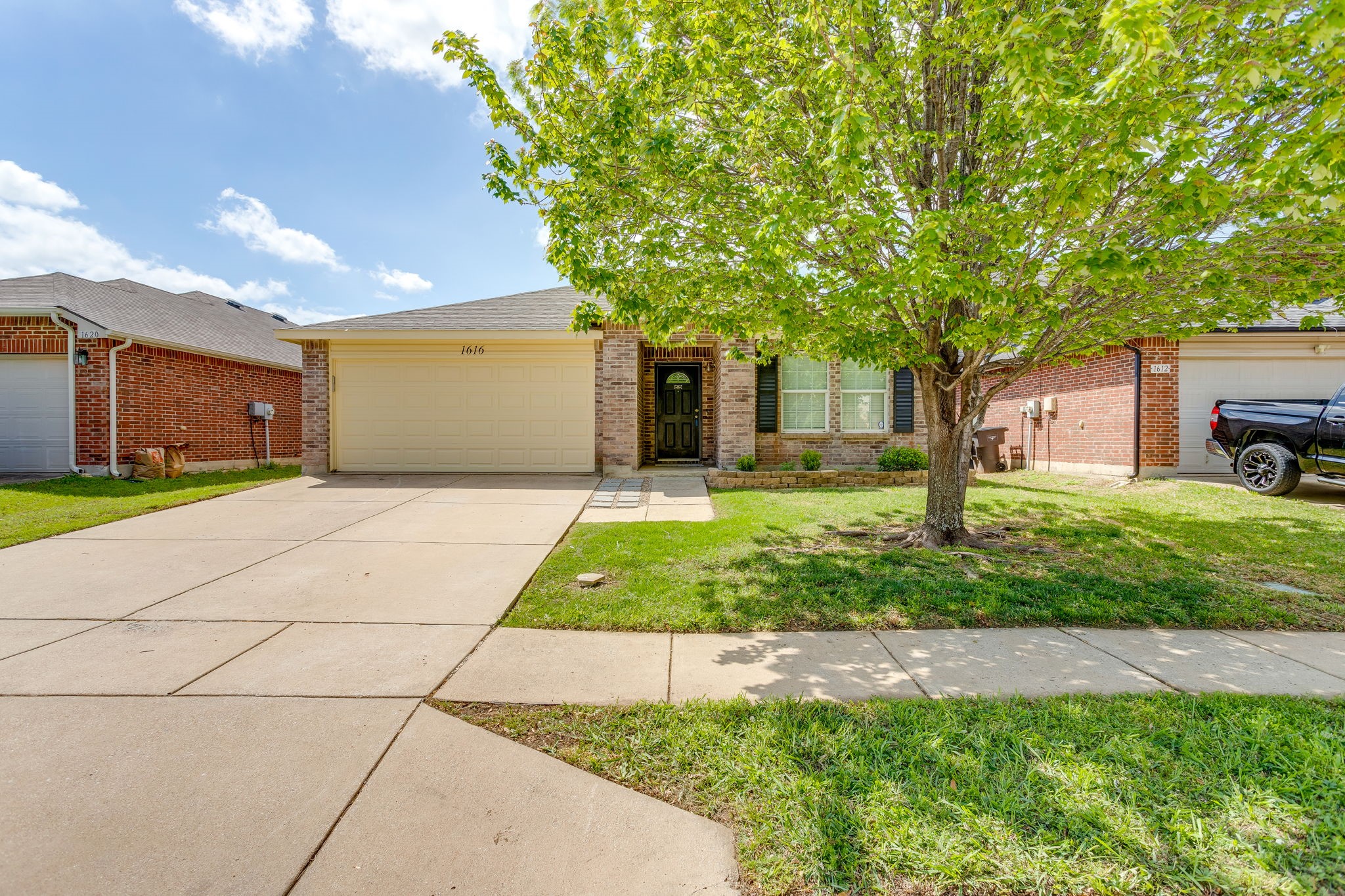 1616 Diamond Lake Trail Fort Worth TX 76247