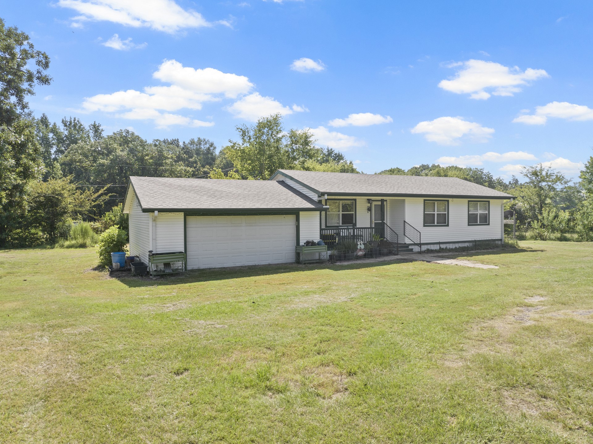 9280 NE County Road 2100 Talco TX 75487