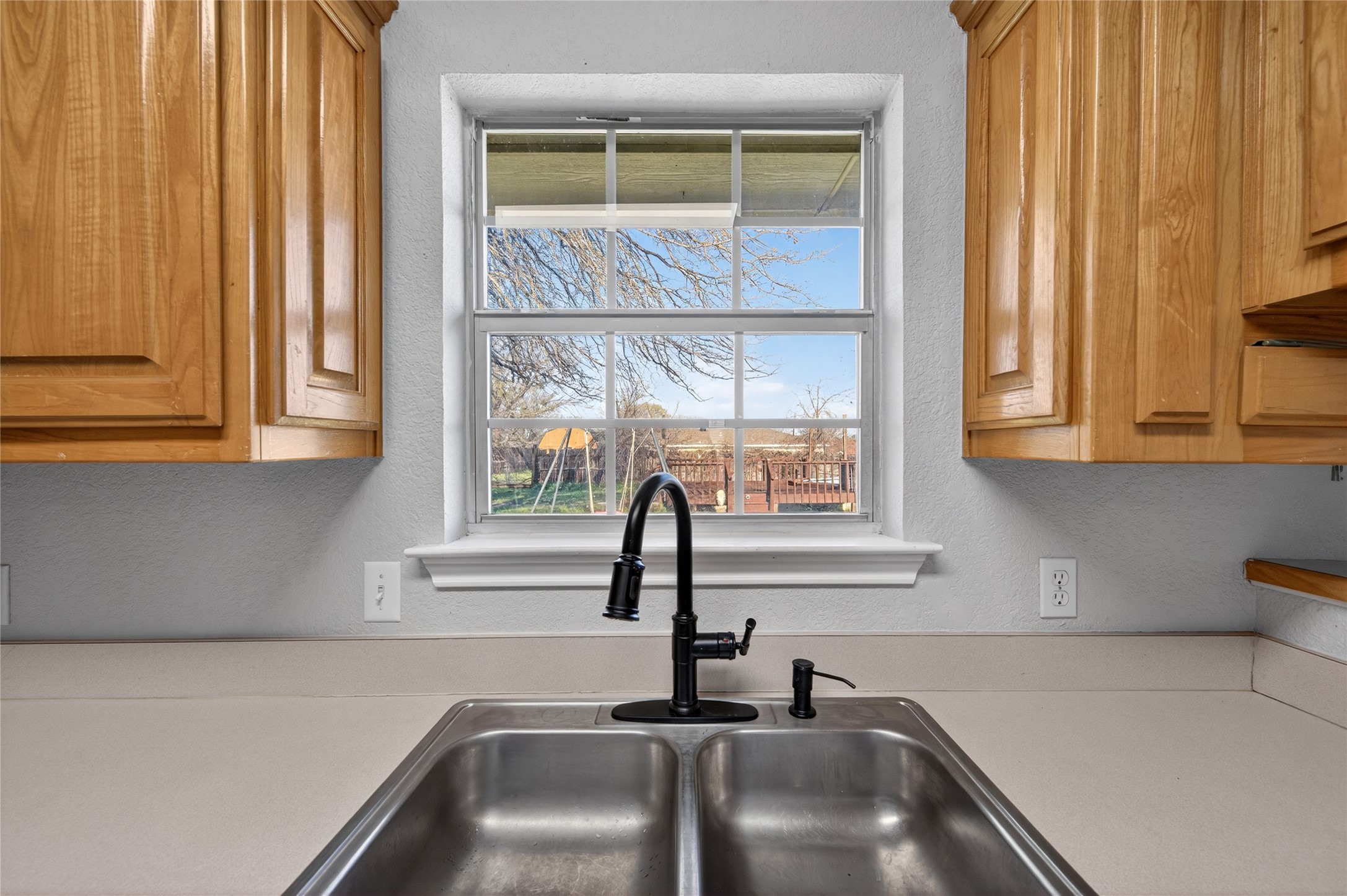 420 Robert Drive Springtown TX 76082