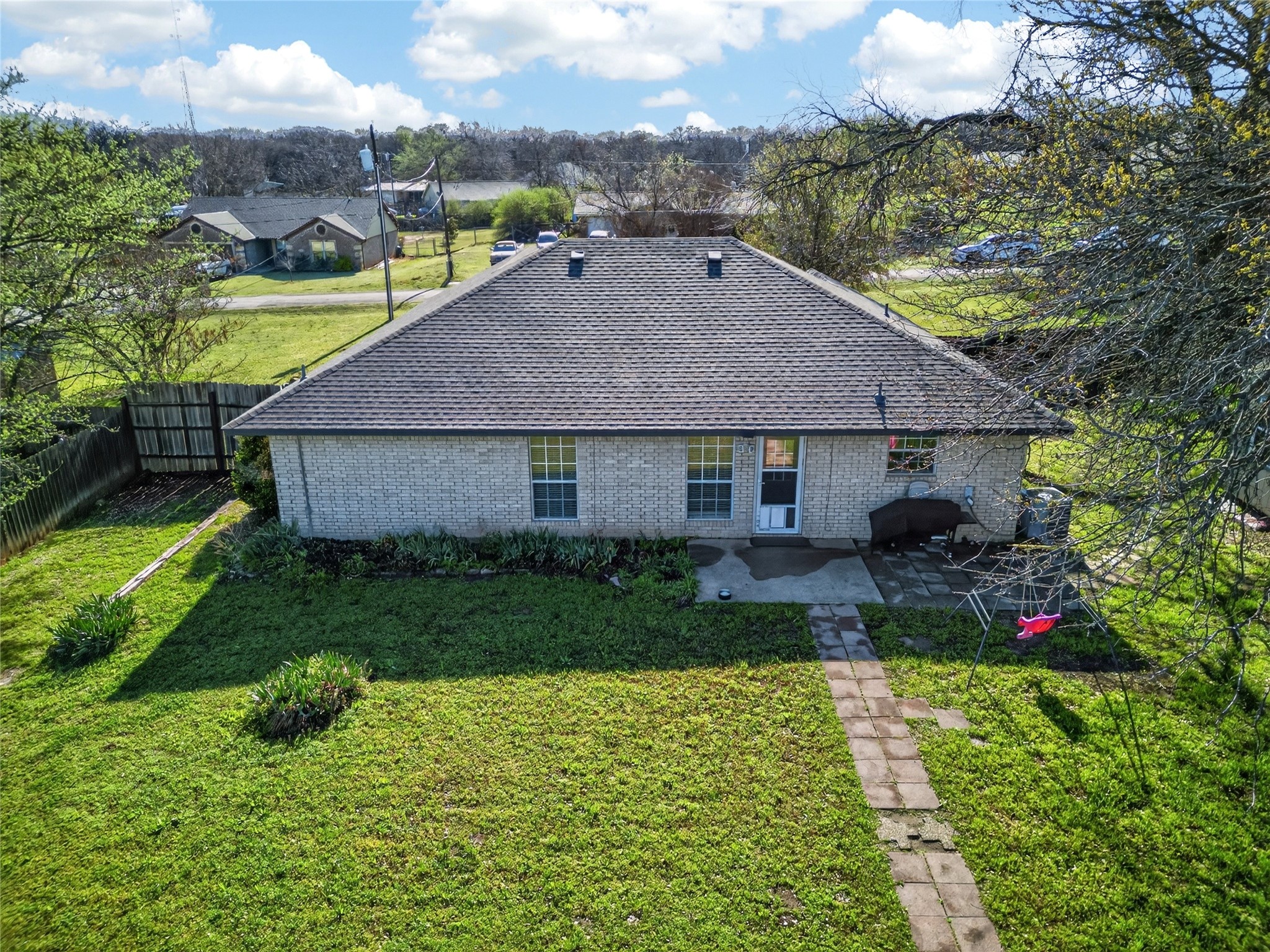 420 Robert Drive Springtown TX 76082