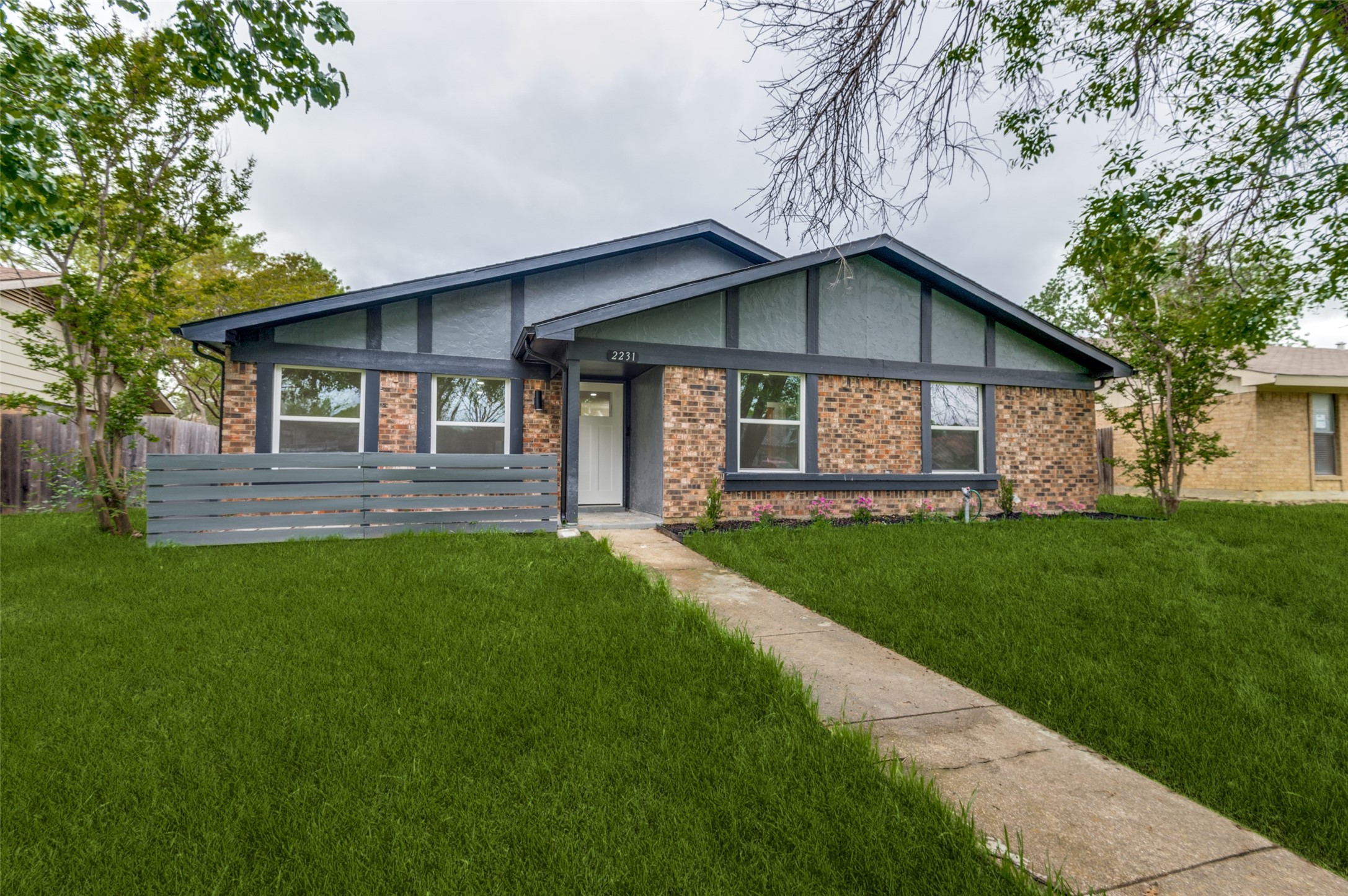 2231 Bowie Drive Carrollton TX 75006