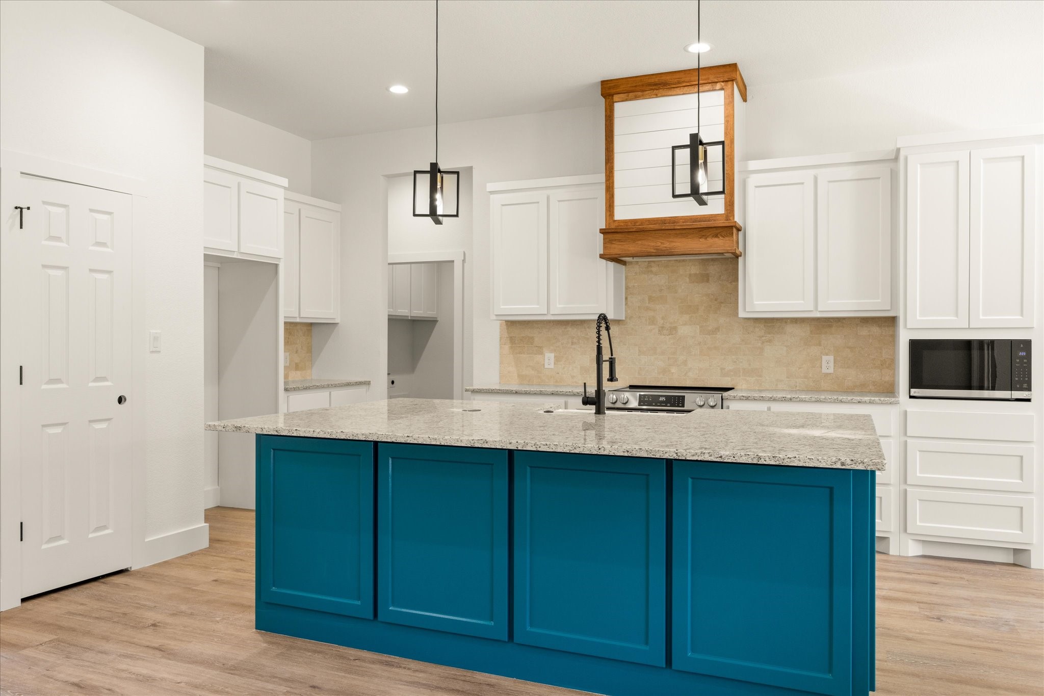 380 Schooner Way Bluff Dale TX 76433