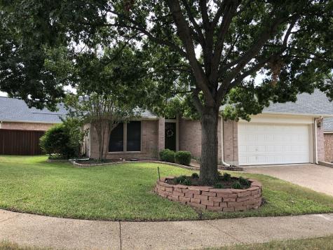 2304 Folkstone Way Bedford TX 76021