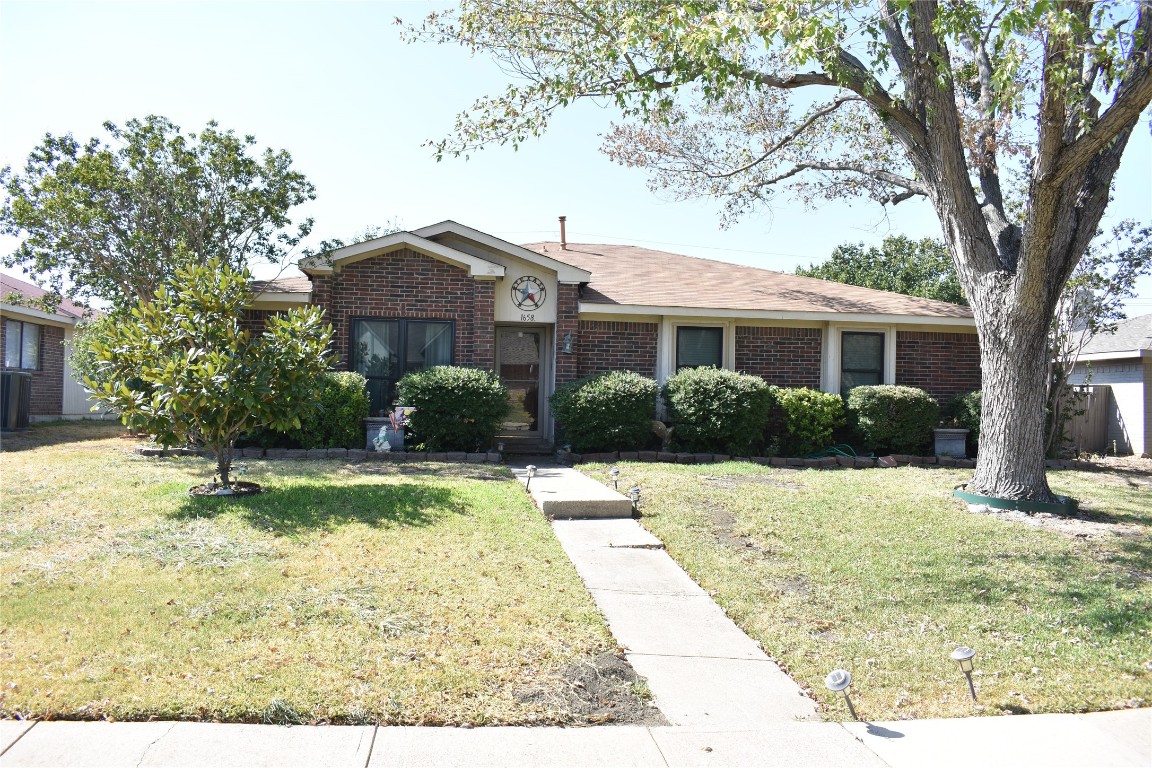 1658 Belltower Drive Lewisville TX 75067