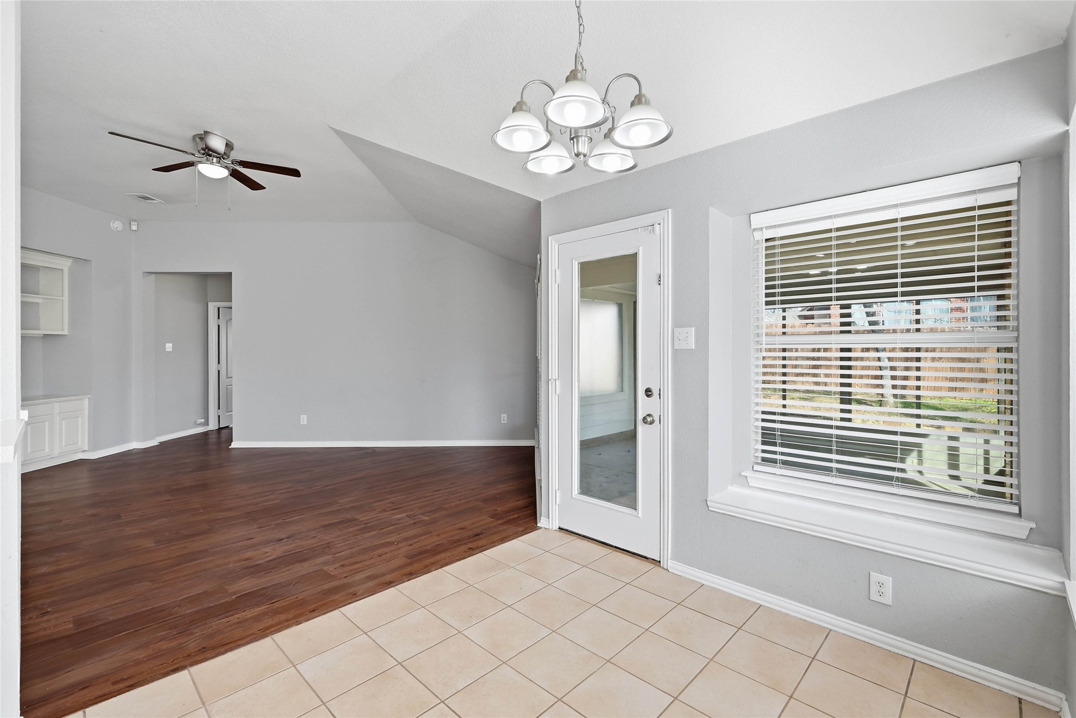 2211 Knob Hill Drive Corinth TX 76210