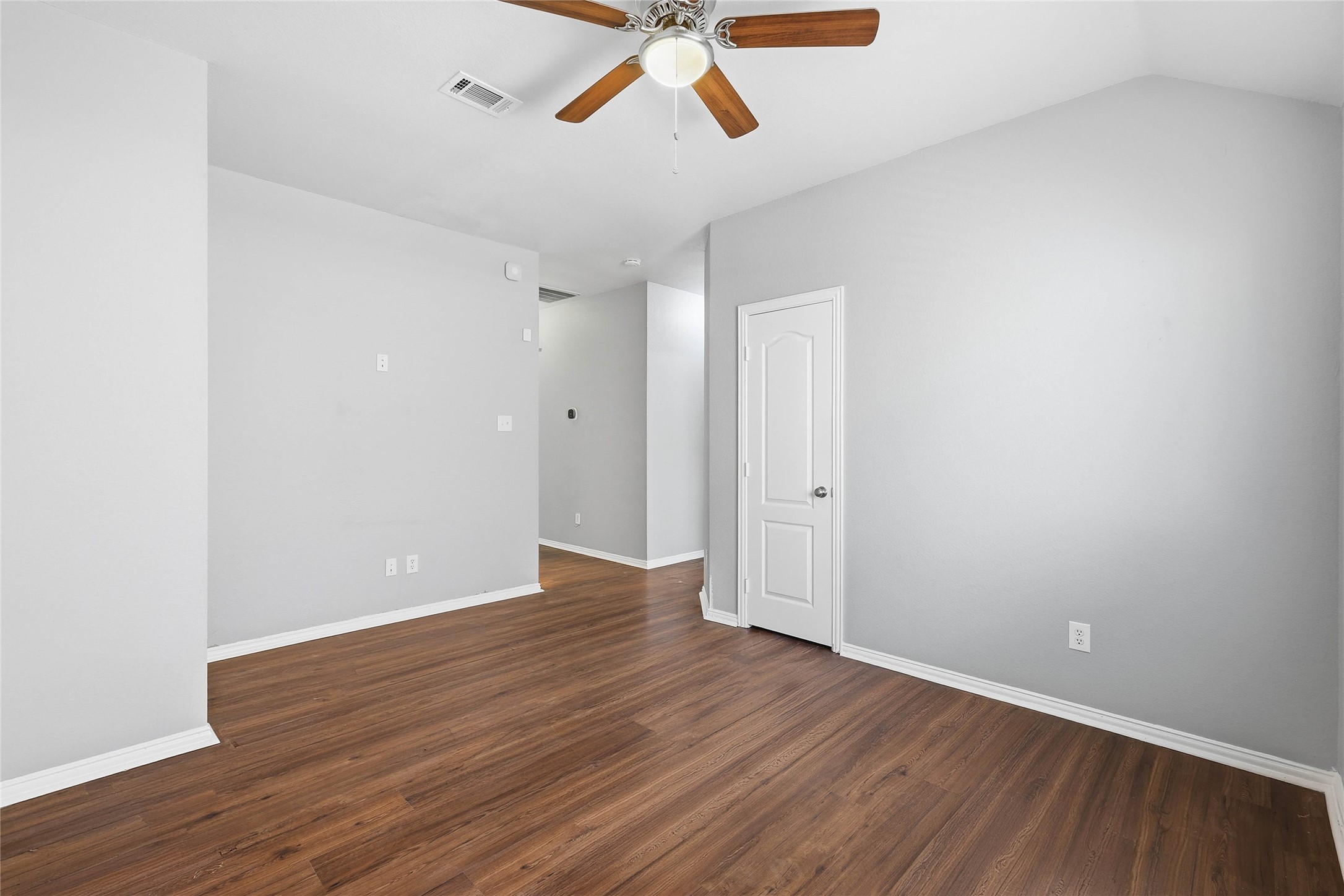 2211 Knob Hill Drive Corinth TX 76210