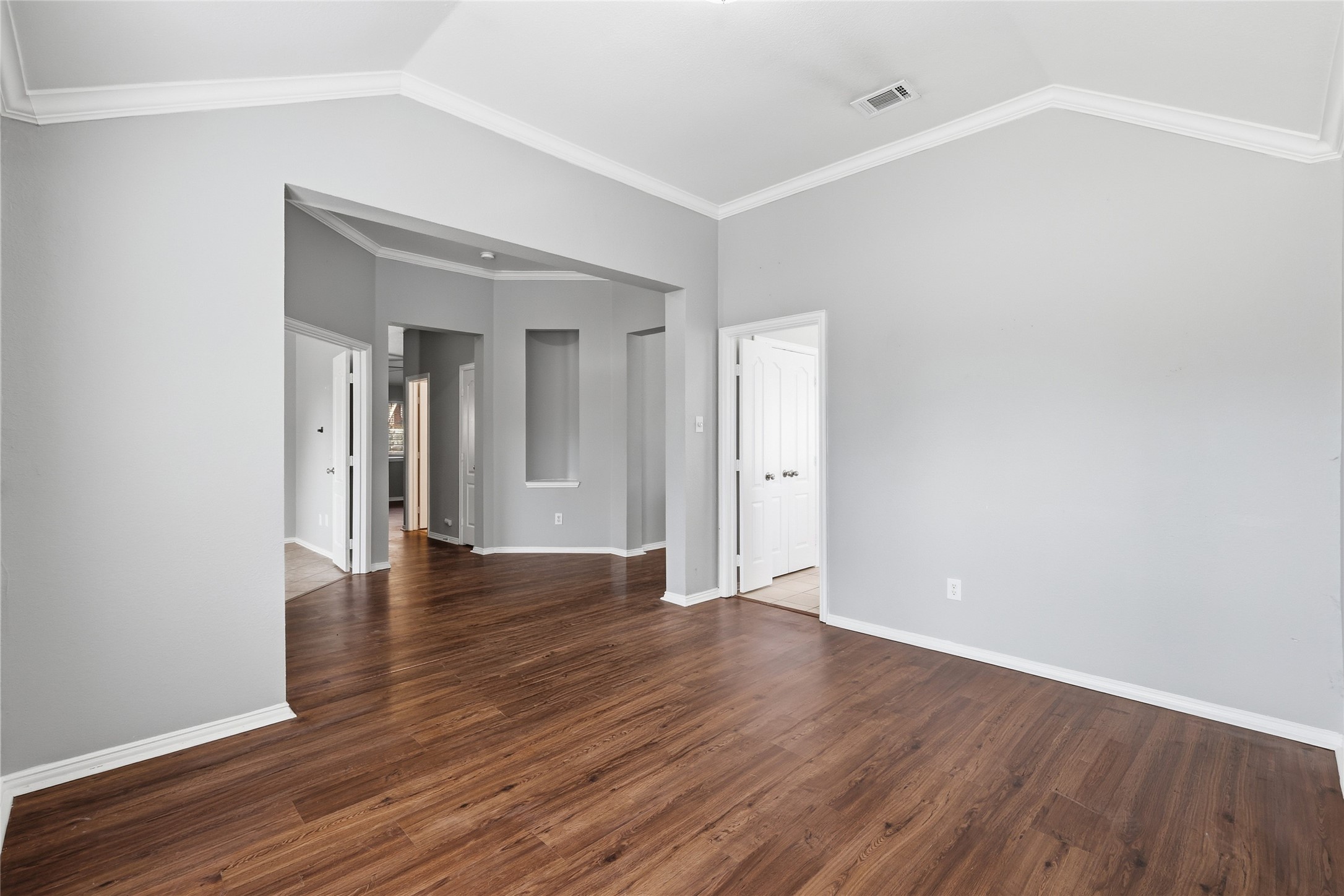 2211 Knob Hill Drive Corinth TX 76210