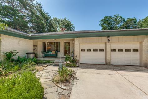 506 W Ridgewood Drive Garland TX 75041