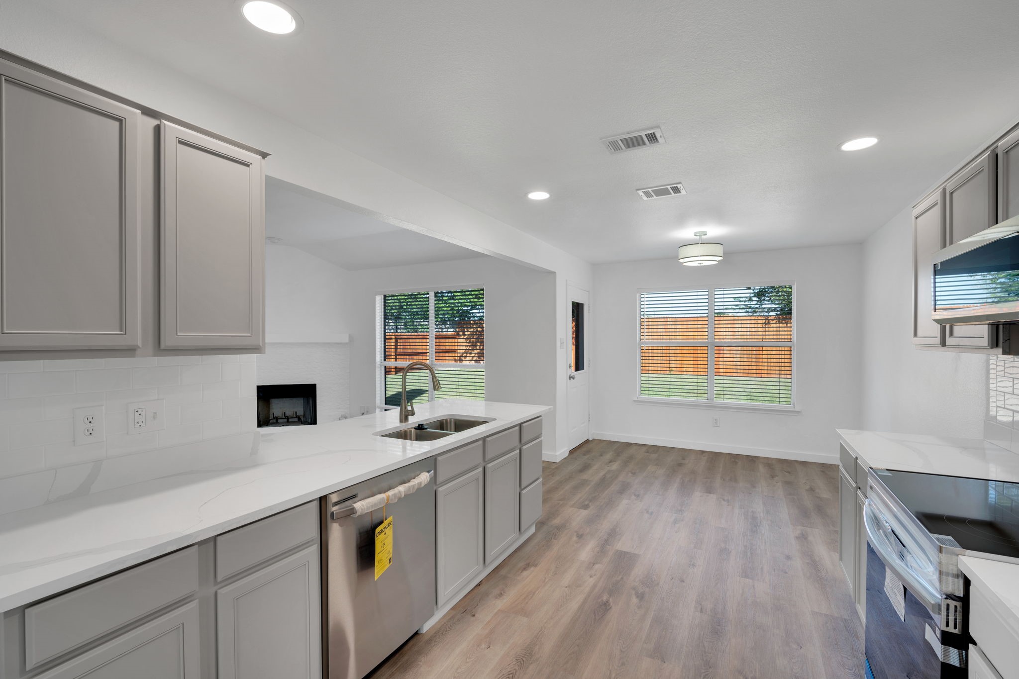309 Shadow Bend Drive Red Oak TX 75154
