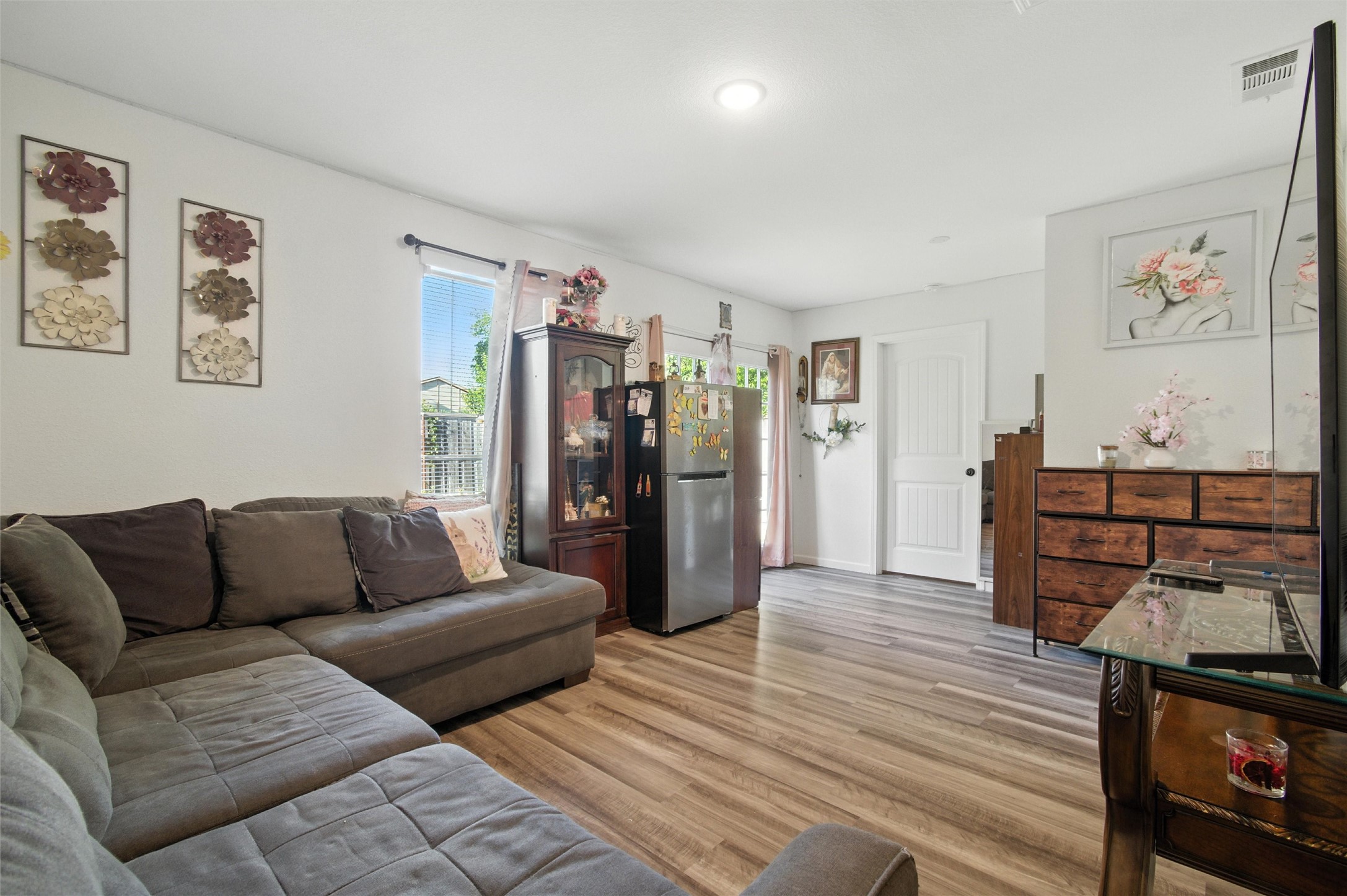 9853 Sophora Circle Dallas TX 75249