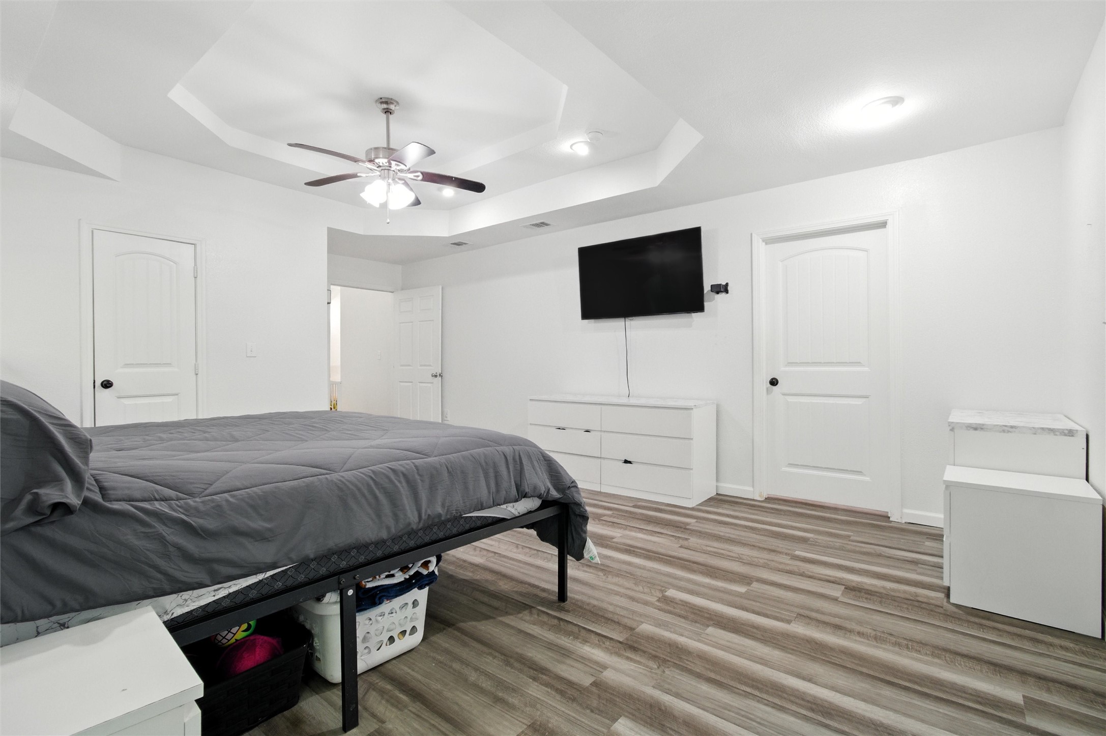 9853 Sophora Circle Dallas TX 75249