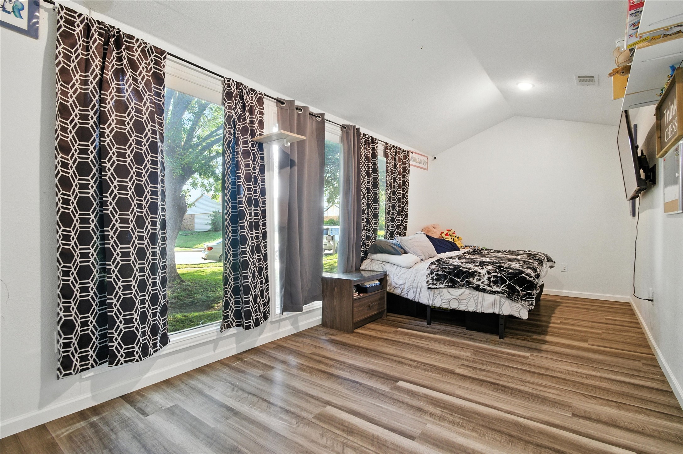 9853 Sophora Circle Dallas TX 75249