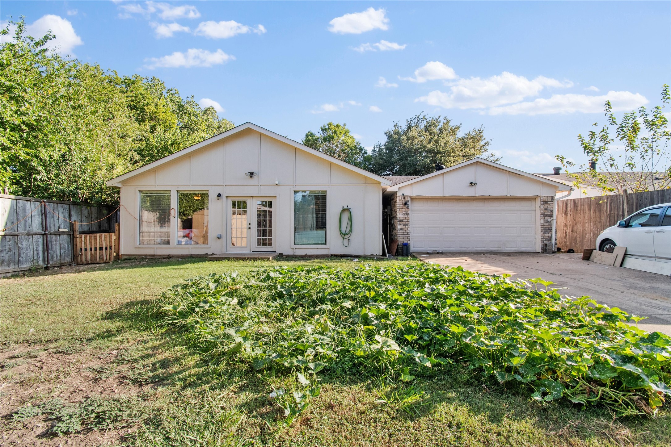 9853 Sophora Circle Dallas TX 75249