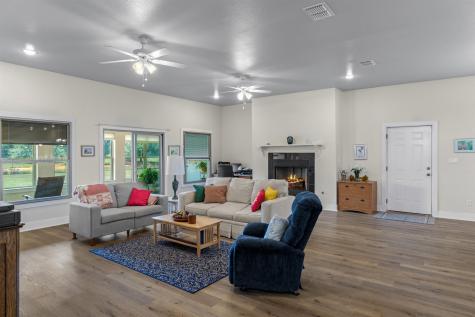 1461 Vz County Road 4607 Ben Wheeler TX 75754