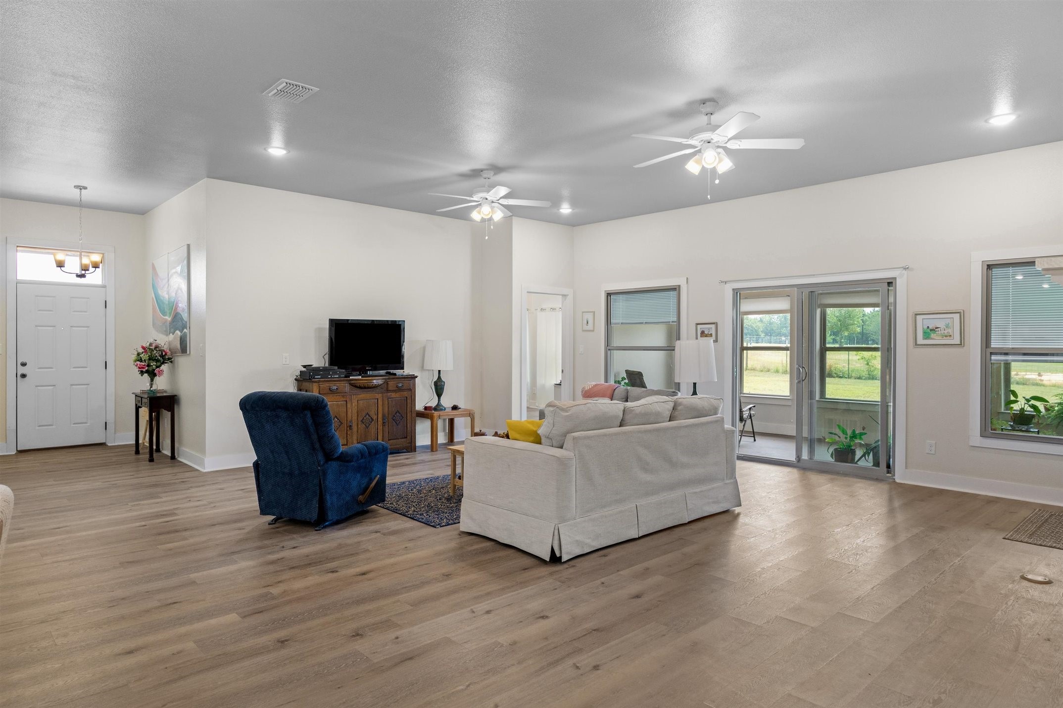 1461 Vz County Road 4607 Ben Wheeler TX 75754