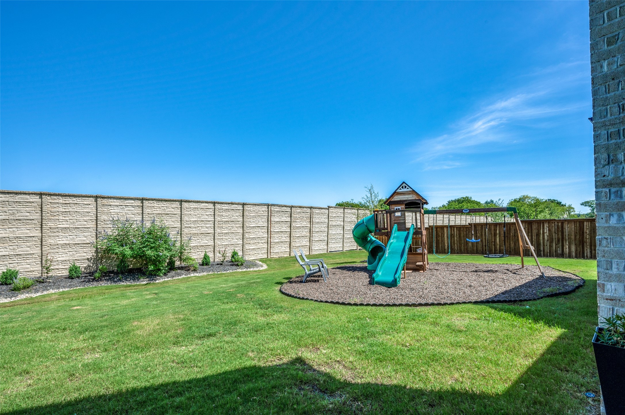 1810 Rockwood Lane Mansfield TX 76063