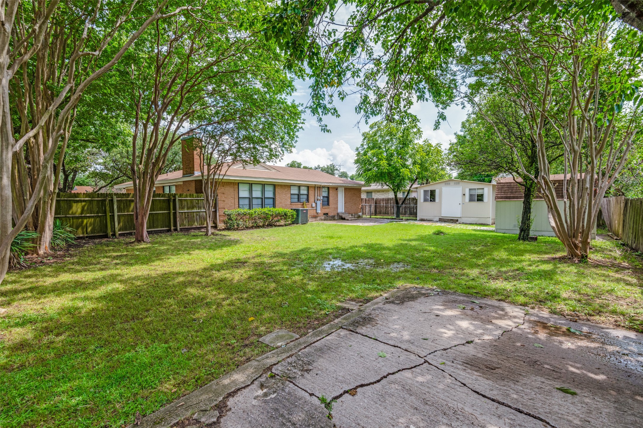 221 Leighton Drive Terrell TX 75160