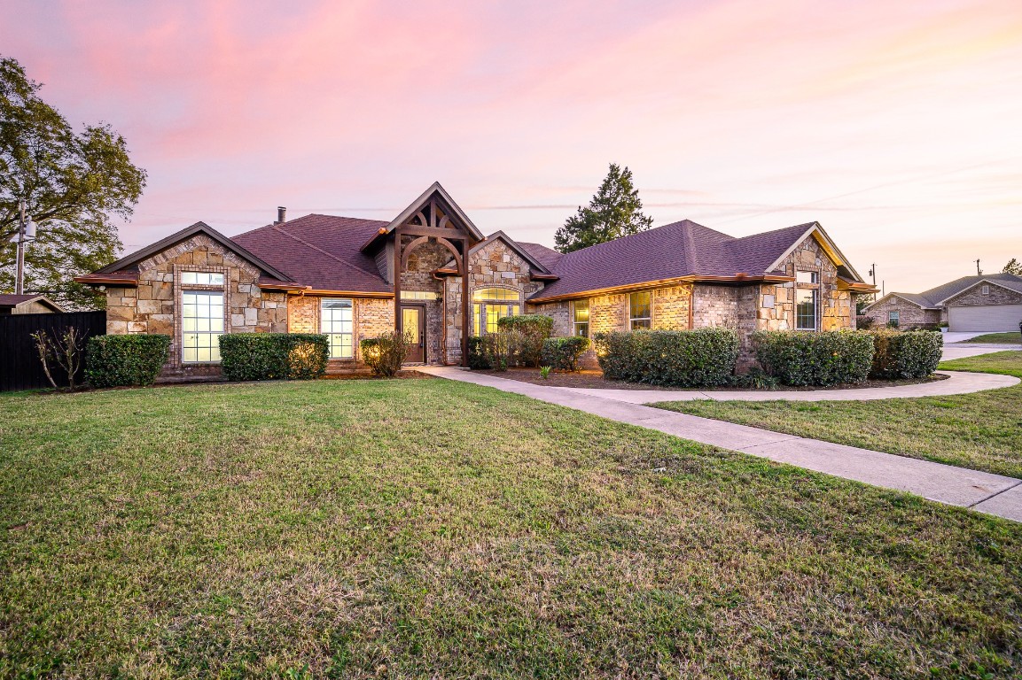 524 Woodland Park Drive Boyd TX 76023