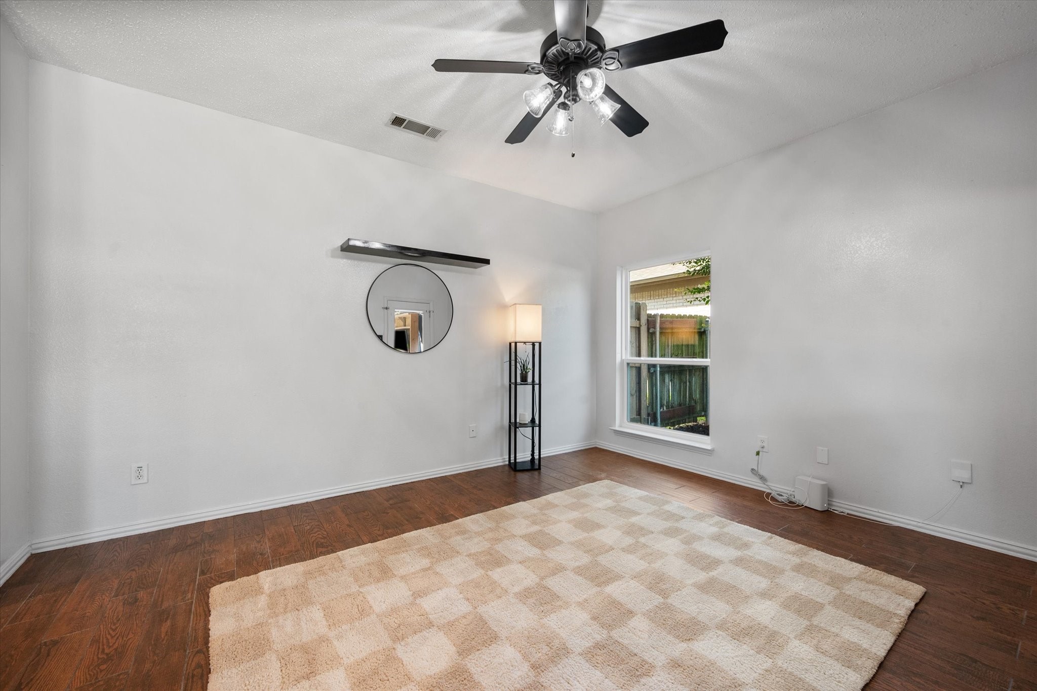 4111 Highgrove Drive Arlington TX 76001