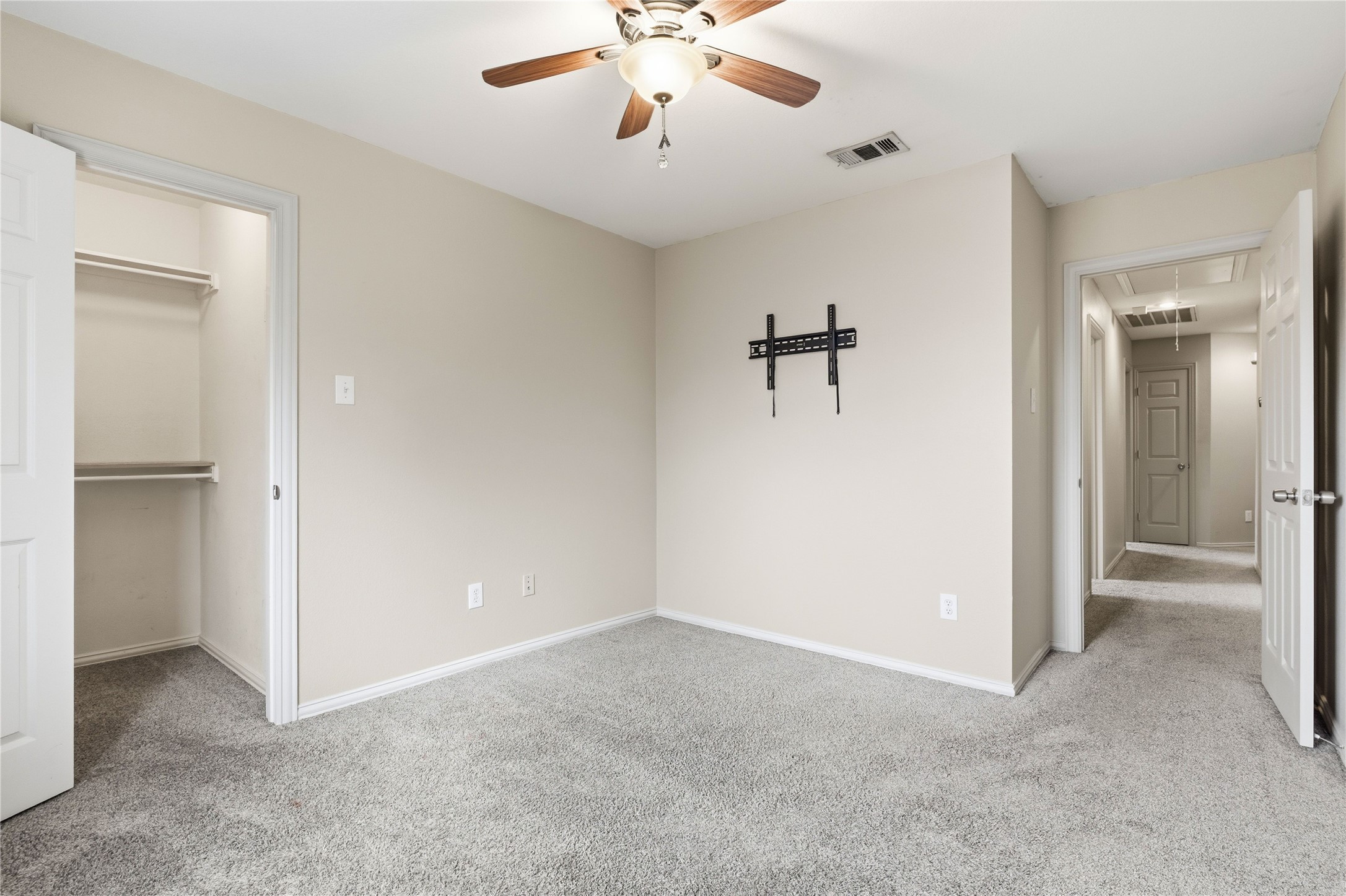 5914 Ambassador Lane Rowlett TX 75089