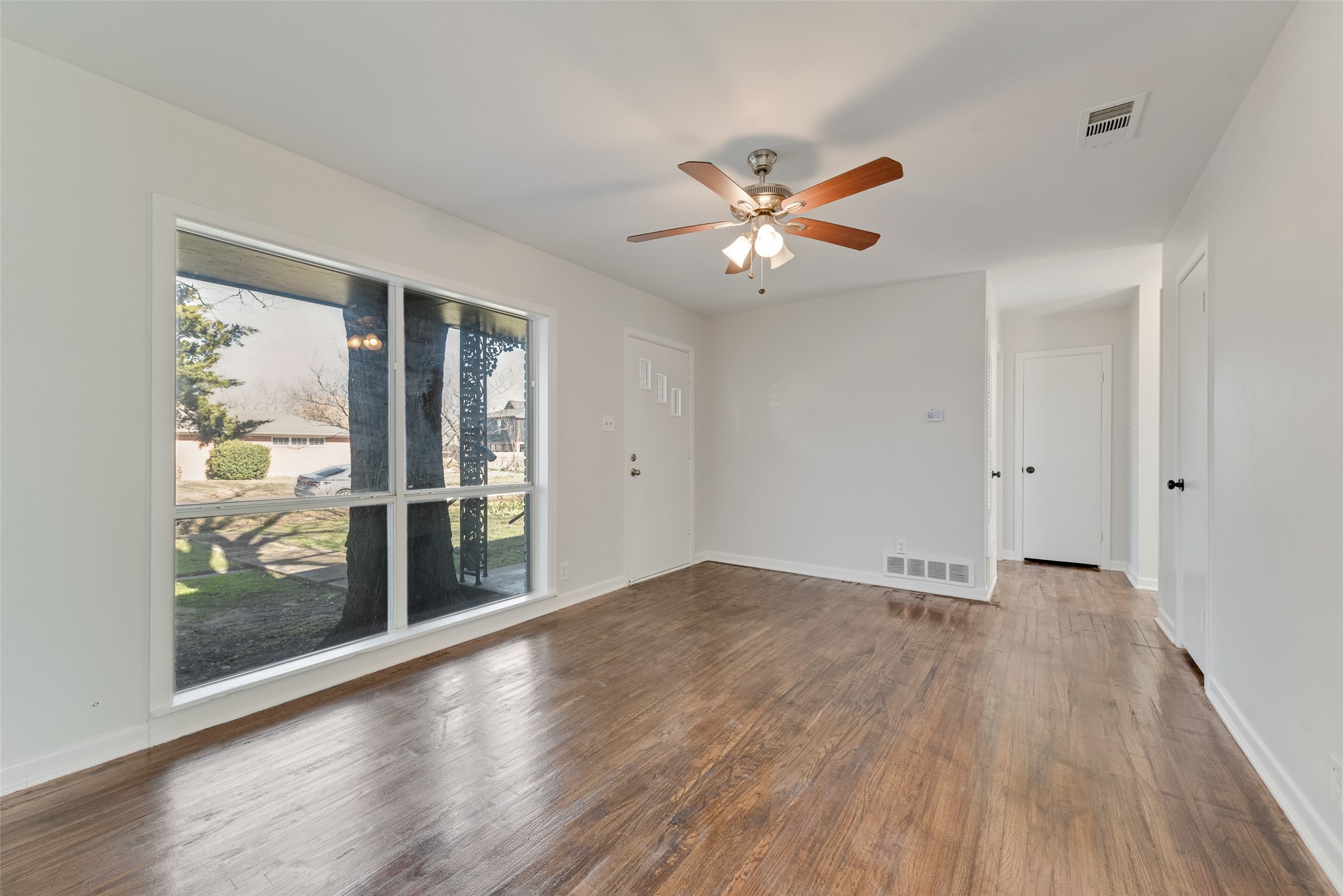 101 E Marshall Street Palmer TX 75152
