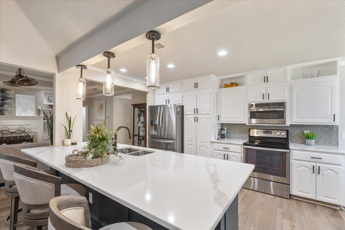 3911 Angelina Court N Granbury TX 76049