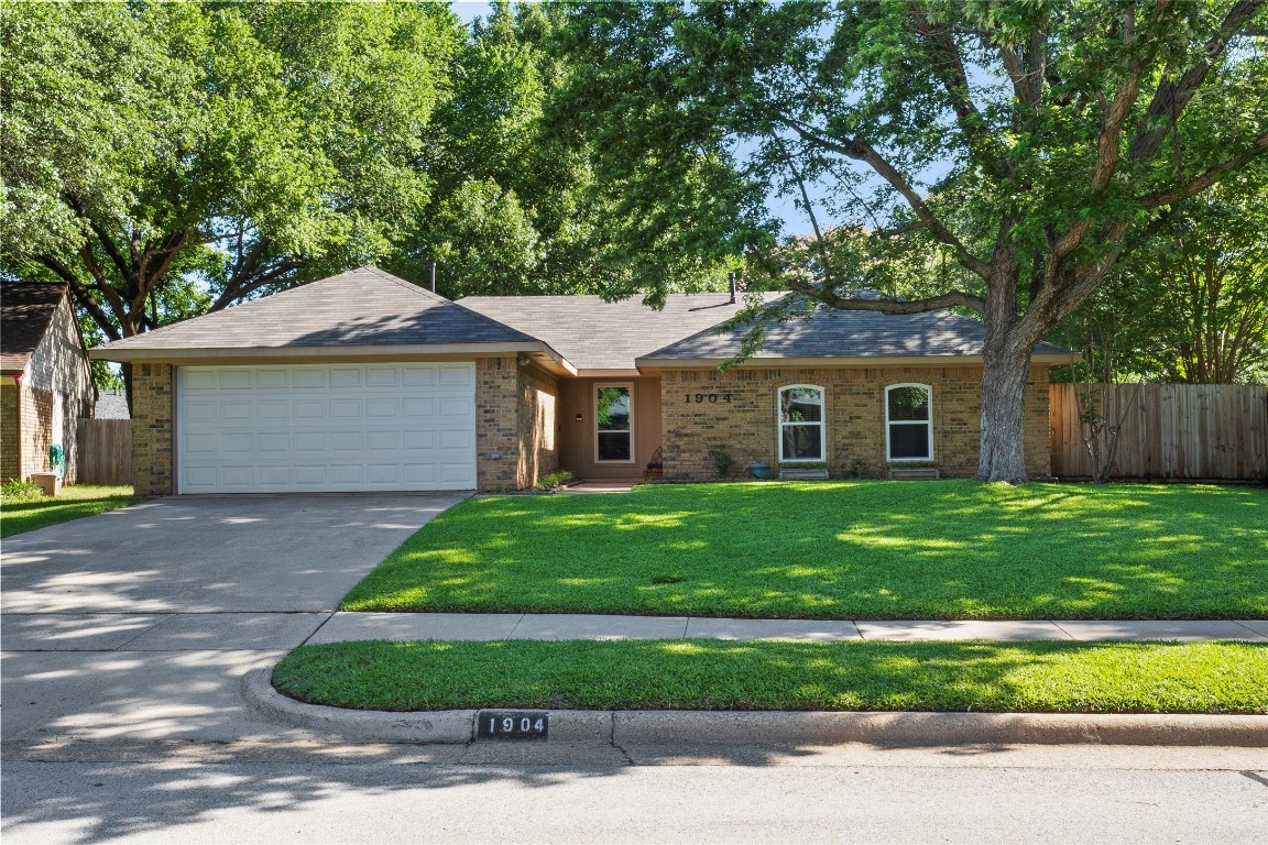 1904 Rosebud Court Flower Mound TX 75028