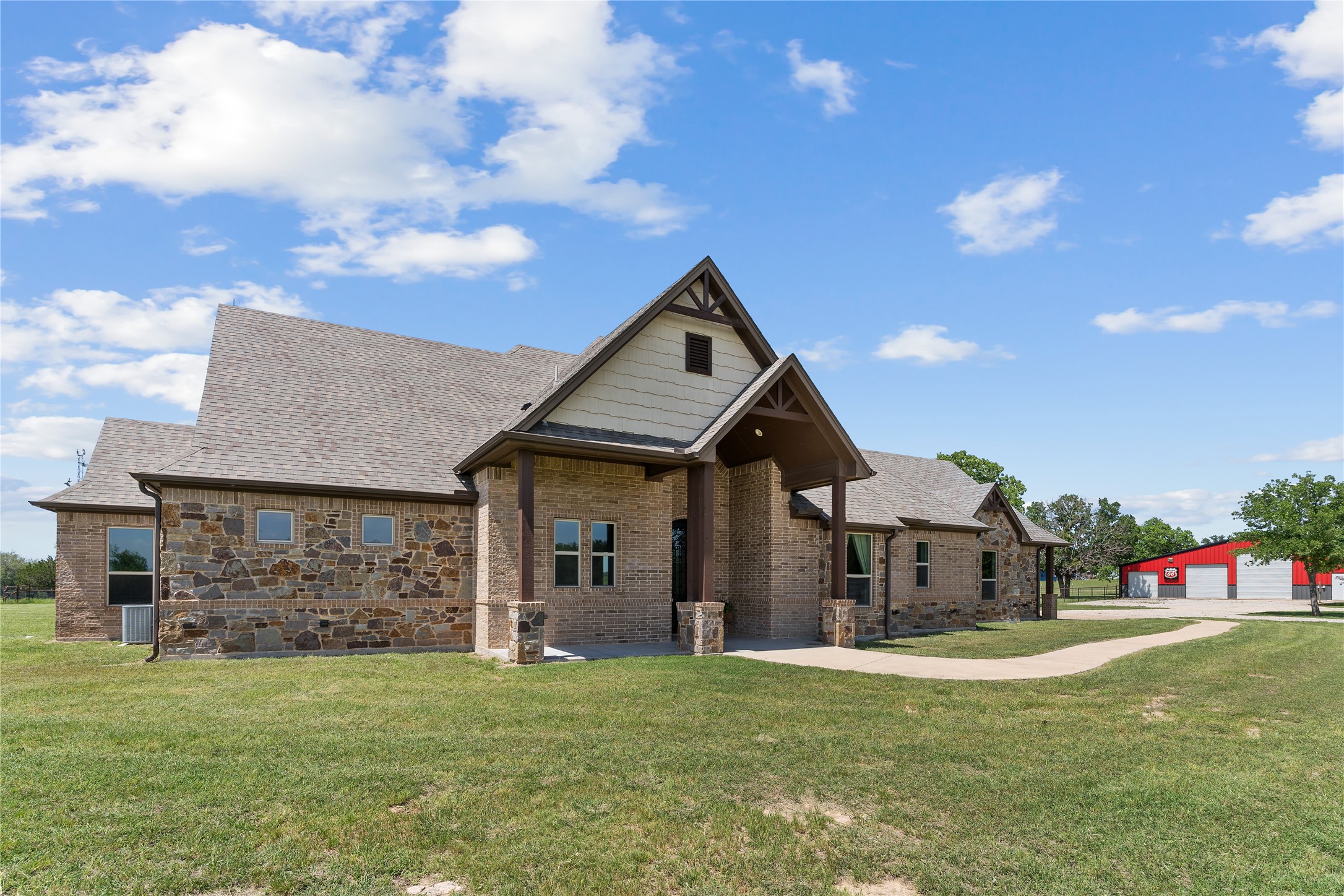 377 Russell Lane Weatherford TX 76087