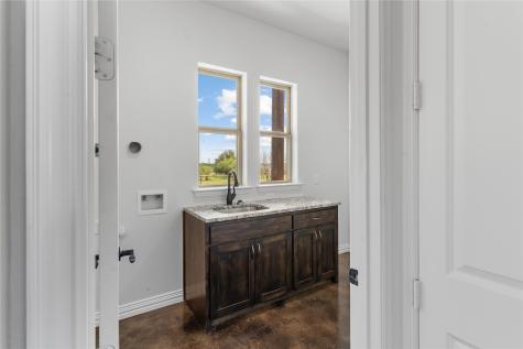 377 Russell Lane Weatherford TX 76087