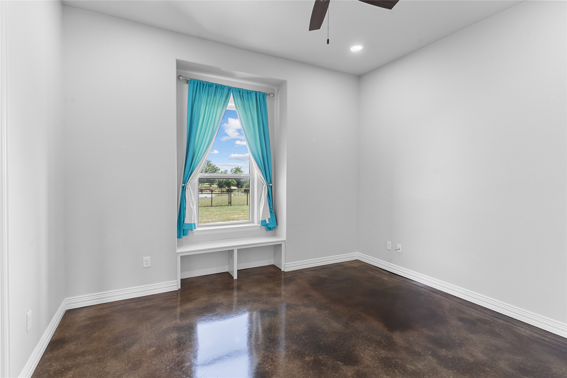 377 Russell Lane Weatherford TX 76087