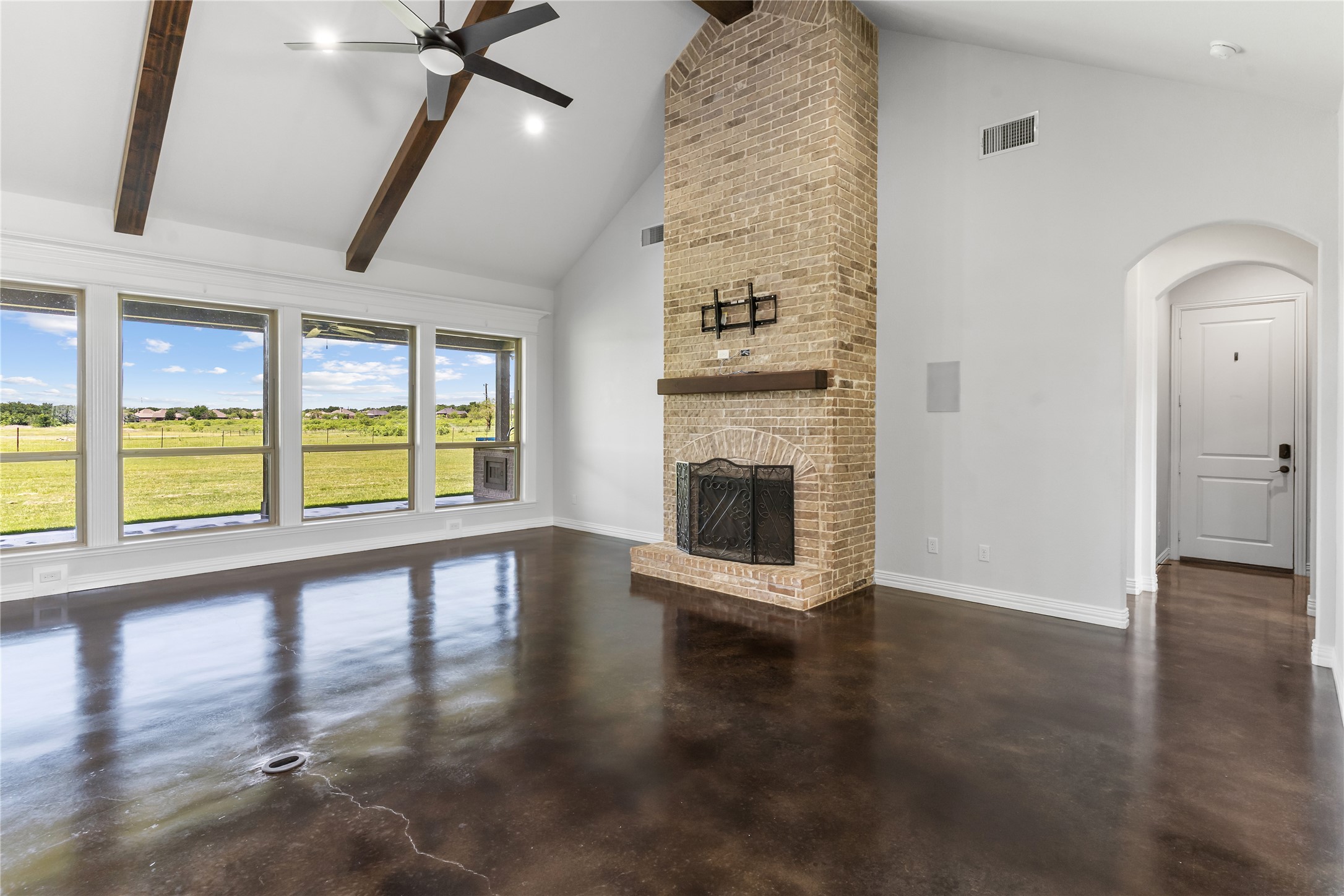 377 Russell Lane Weatherford TX 76087