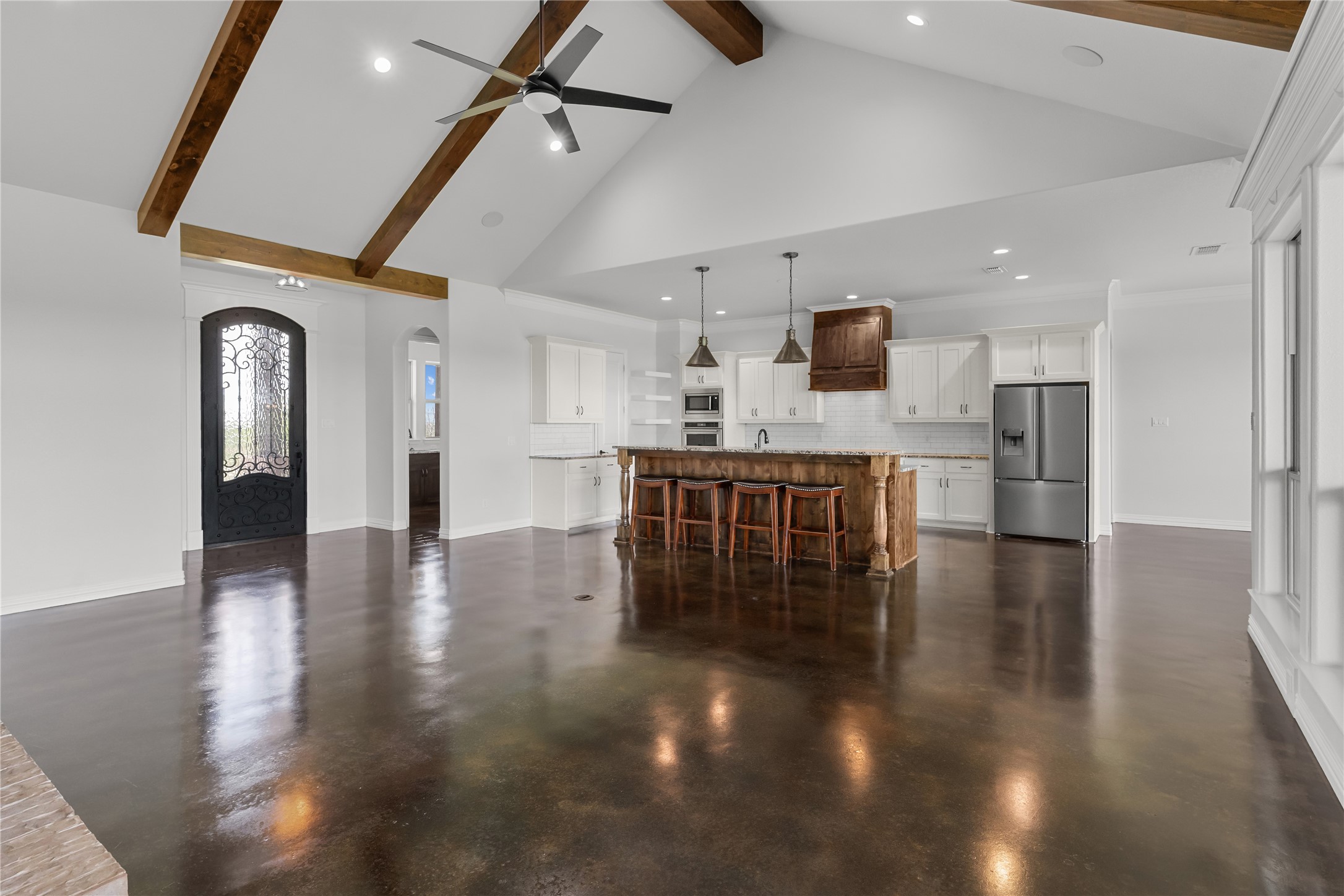 377 Russell Lane Weatherford TX 76087