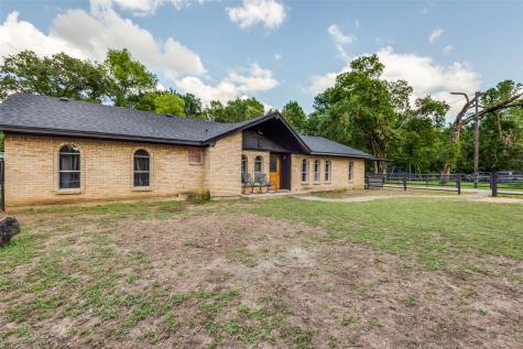 5224 Arrowdell Road Balch Springs TX 75180